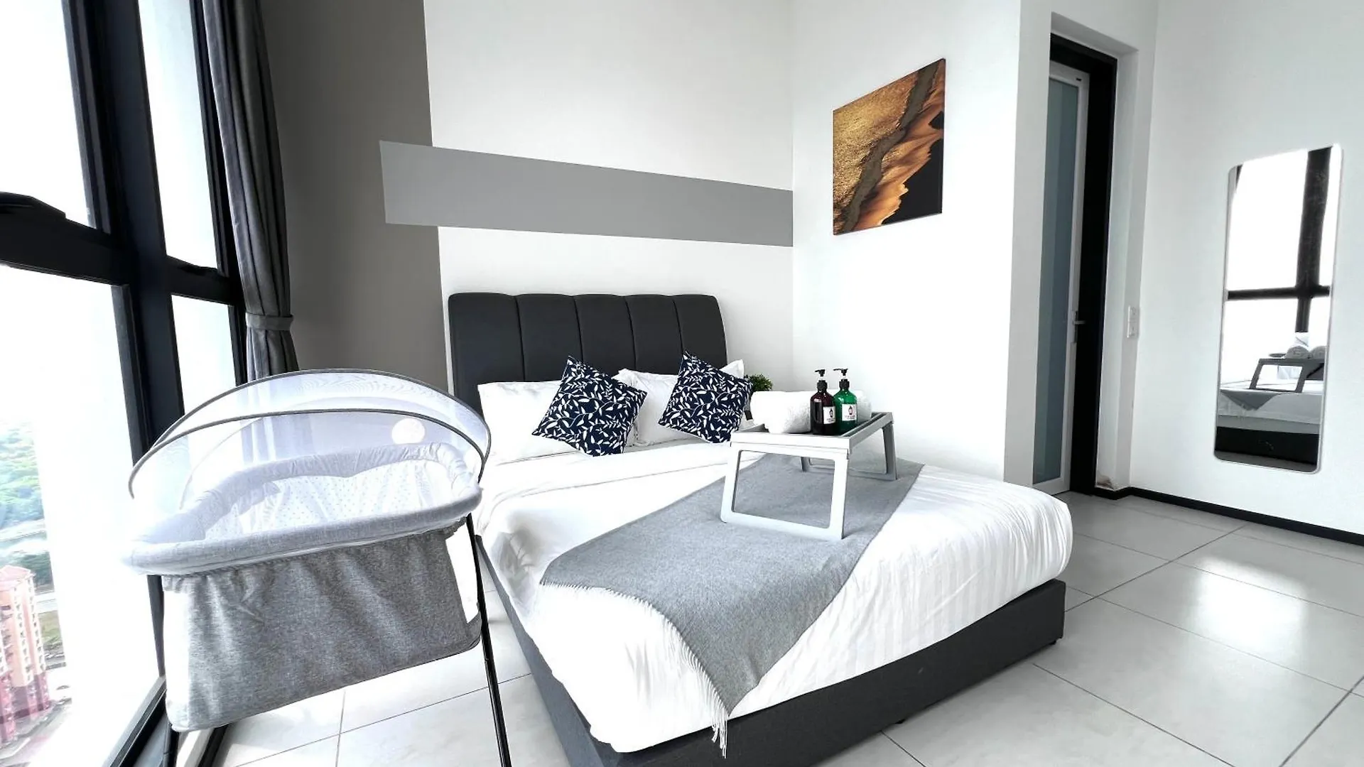 Appartamento Georgetown Skypool Urban 3Br Family & Baby-Friendly 9Pax Seaview Penang Jelutong